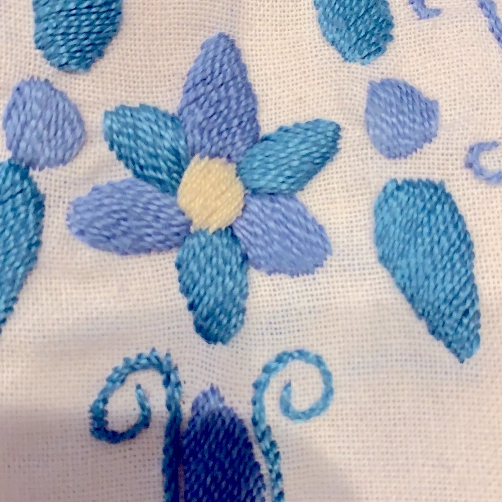 Hand Made Lady’s Top #240 - Picture 4 of 11